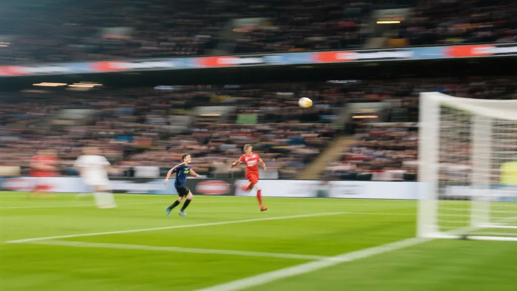 欧冠直播平台 海报图